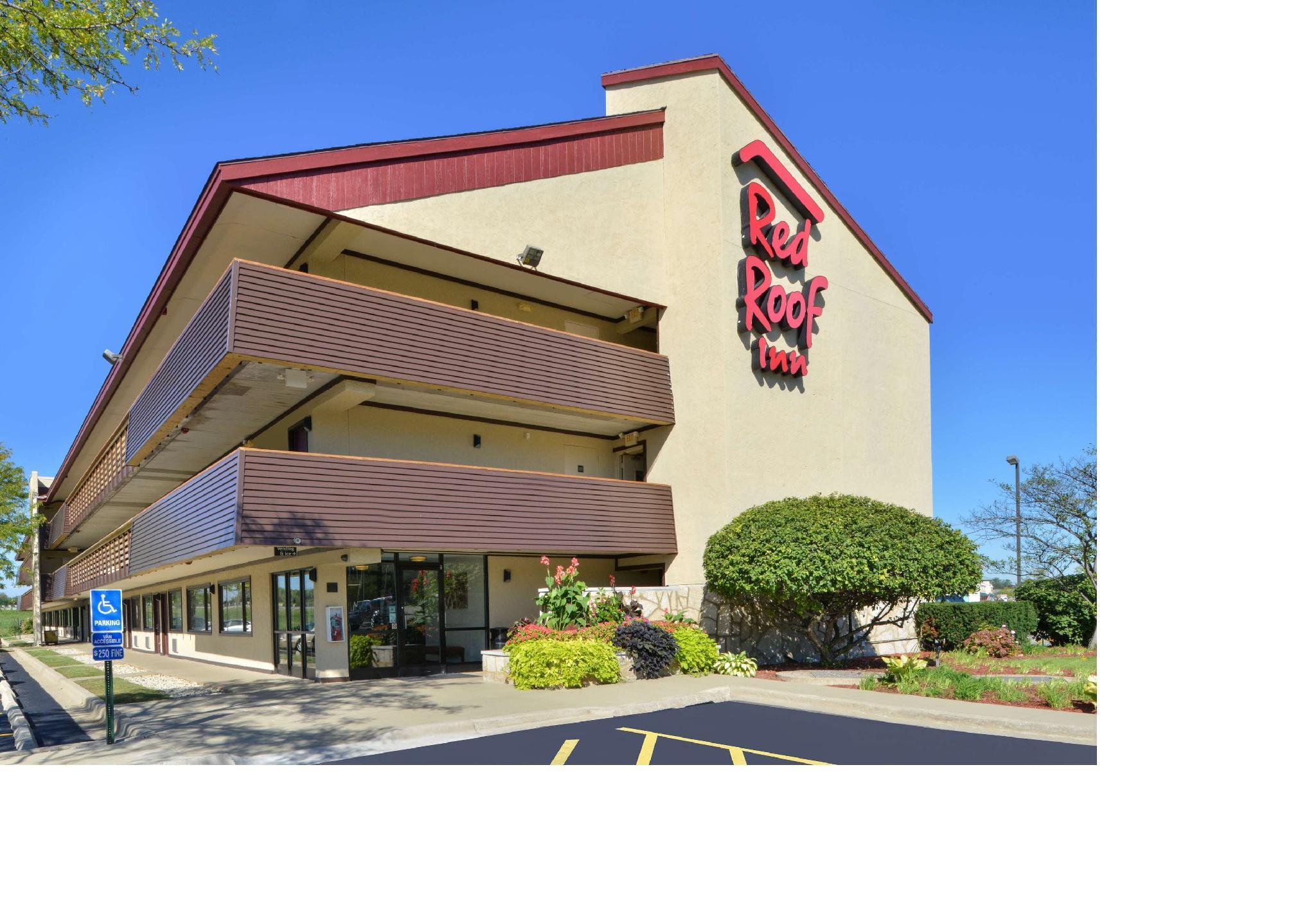 Super 8 By Wyndham Deerfield - Northbrook Ξενοδοχείο Εξωτερικό φωτογραφία