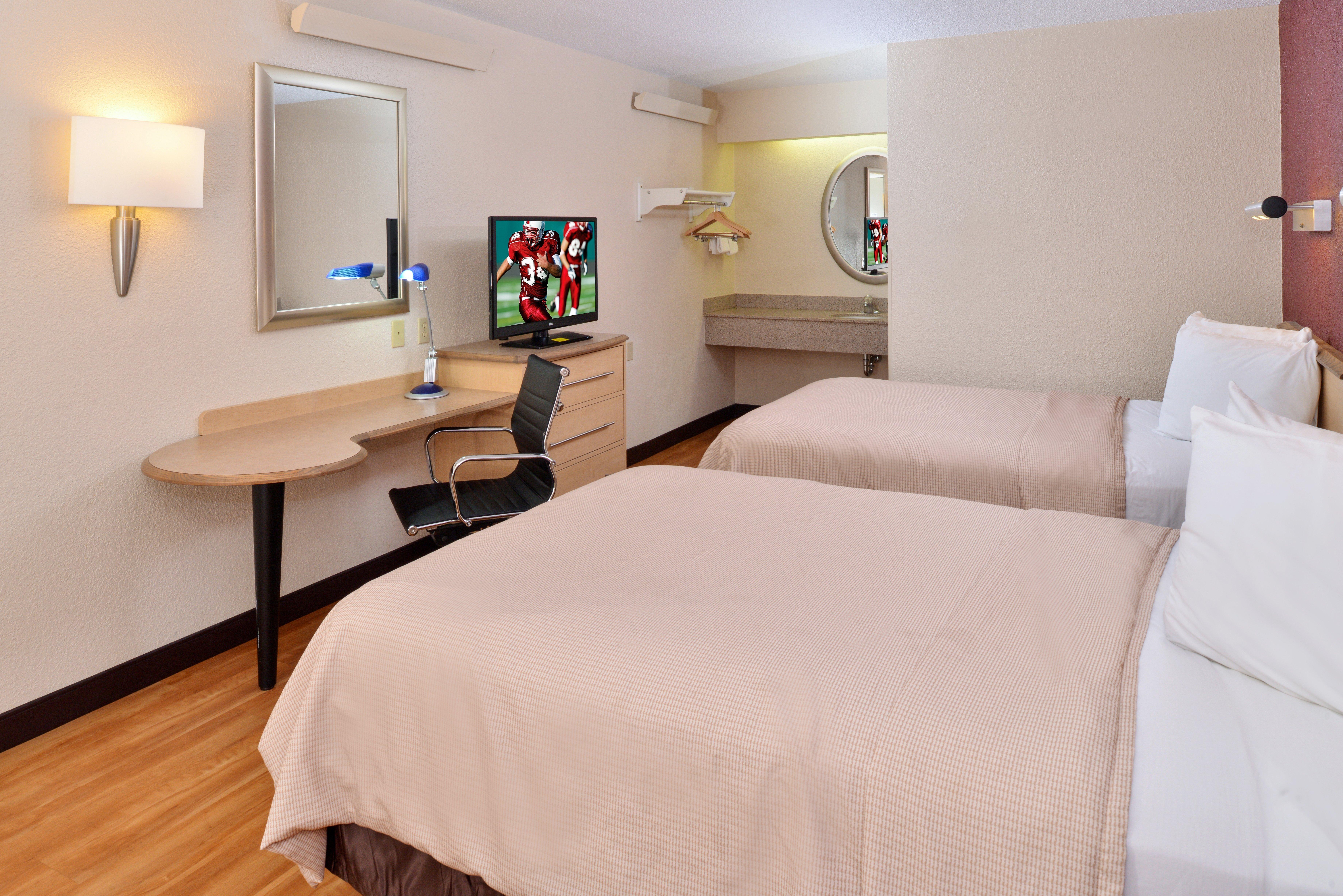 Super 8 By Wyndham Deerfield - Northbrook Ξενοδοχείο Εξωτερικό φωτογραφία