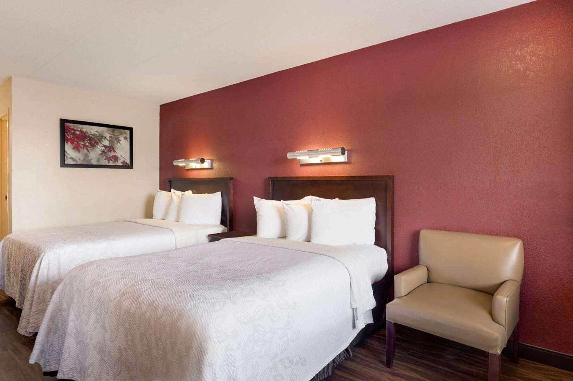 Super 8 By Wyndham Deerfield - Northbrook Ξενοδοχείο Εξωτερικό φωτογραφία